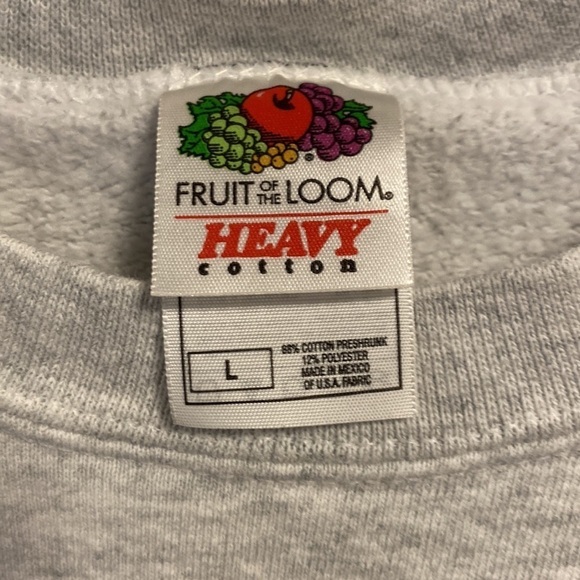 Y2K Vintage sweatshirt - Picture 3 of 5